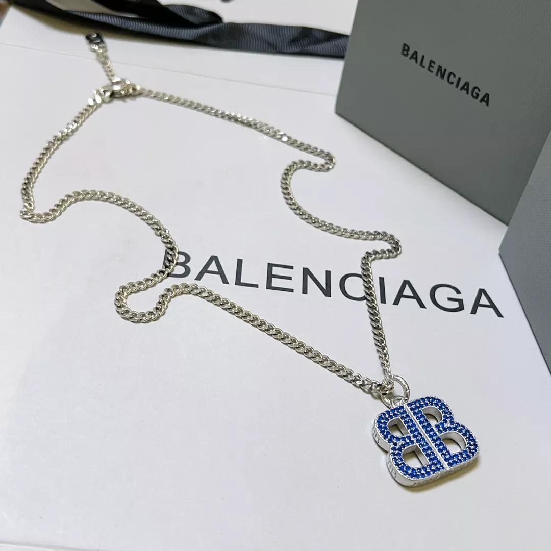 balenciaga collier s_12b041a1